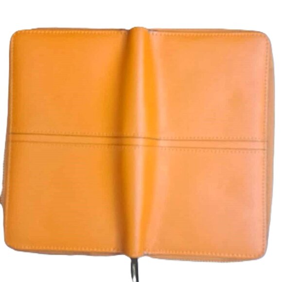 Danier Genuine Leather Everyday Wallet with 16 Card Slots - Picture 3 of 7